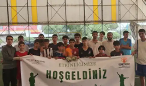 Güneykent Mahallesi'nde “Kardeşlik Turnuvası” başladı: Spor ve değerler bir arada