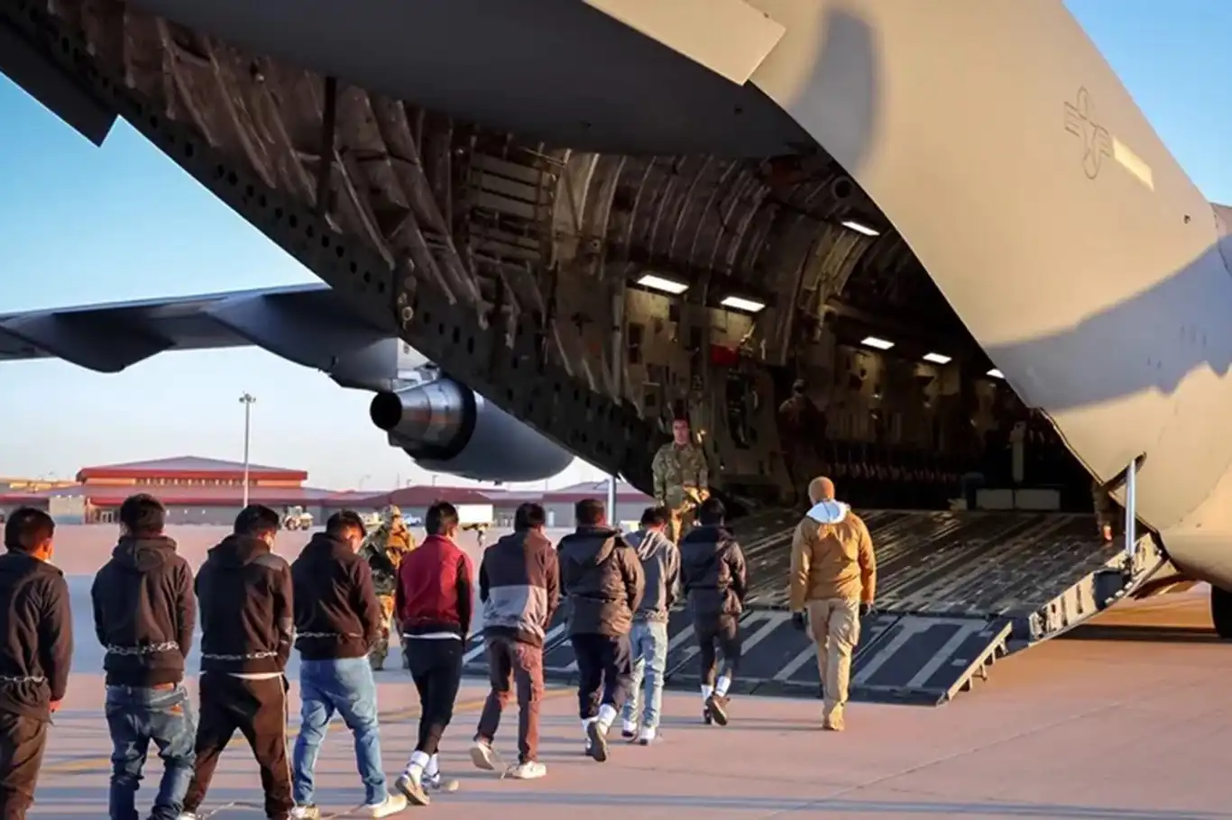 Ruanda ile ABD arasında göçmenlerin sınır dışı edilmesine ilişkin anlaşma Ruanda ile ABD arasında göçmenlerin sınır dışı edilmesine ilişkin anlaşma
