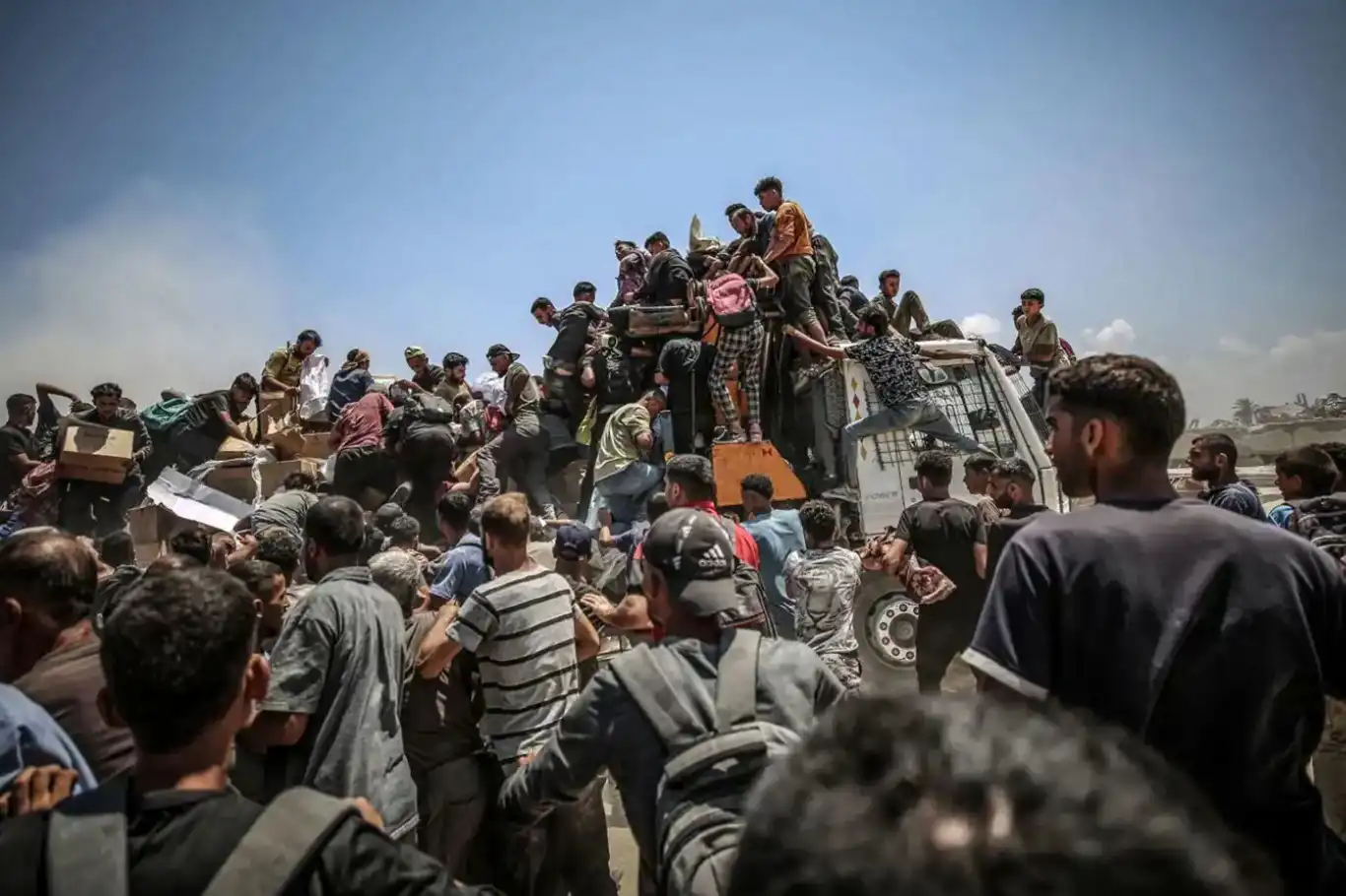 أطباء بلا حدود: "نقاط توزيع الغذاء في غزة تحوّلت إلى مراكز للقتل الممنهج والمعاملة اللاإنسانية"