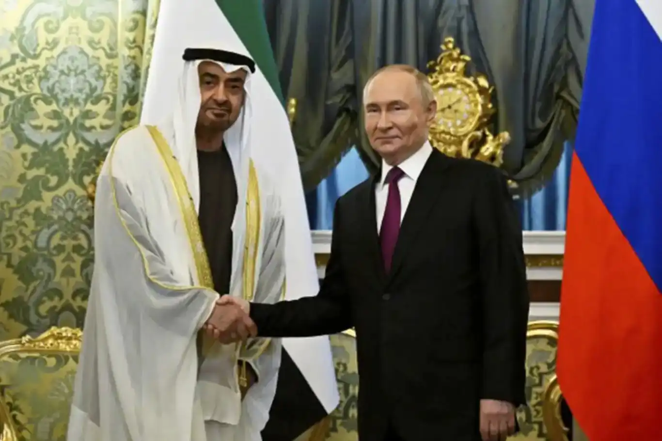بوتين يلتقي بالرئيس الإماراتي بن زايد في الكرملين