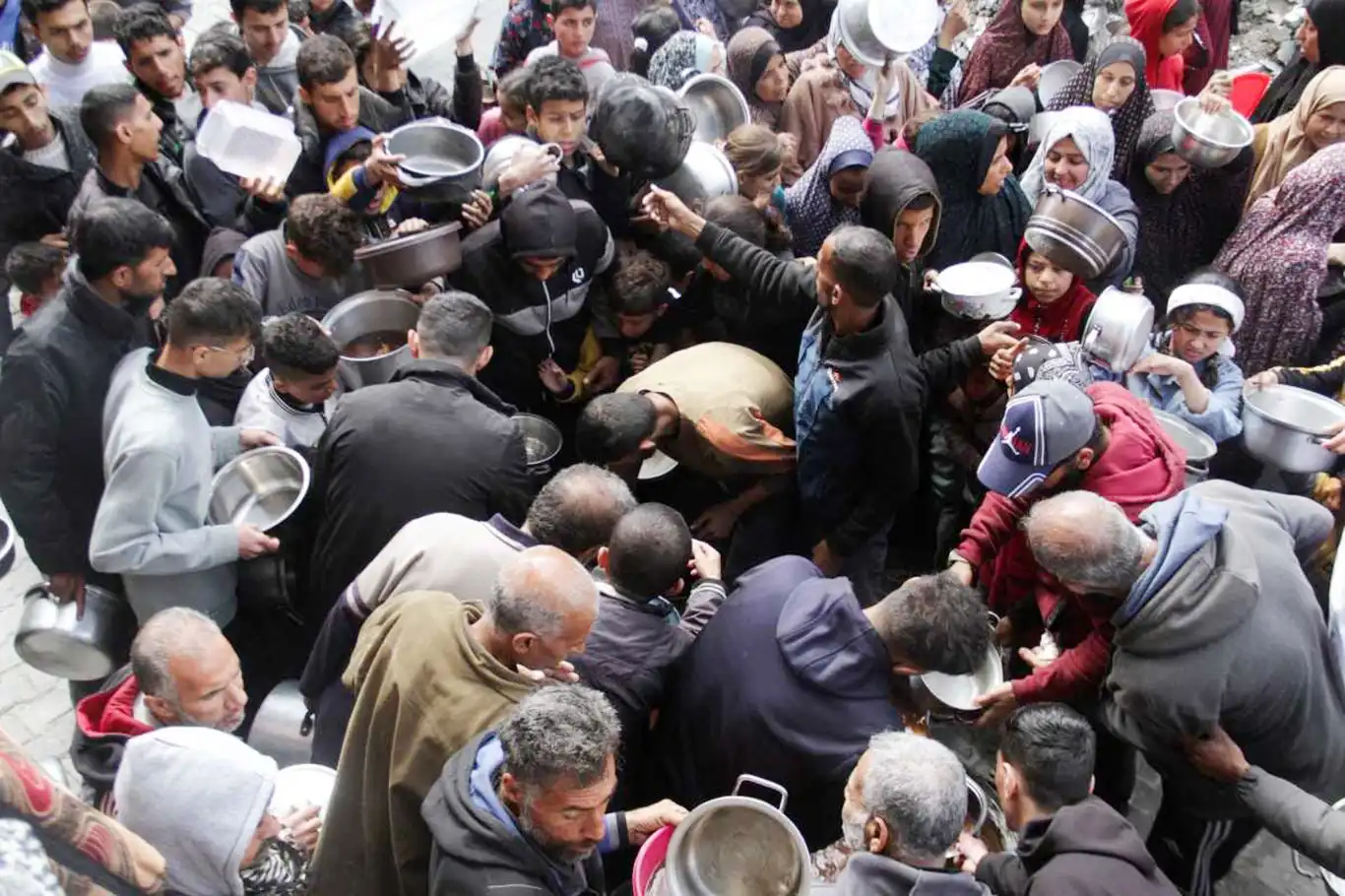 UN experts urge Israel to restore full humanitarian access to Gaza
