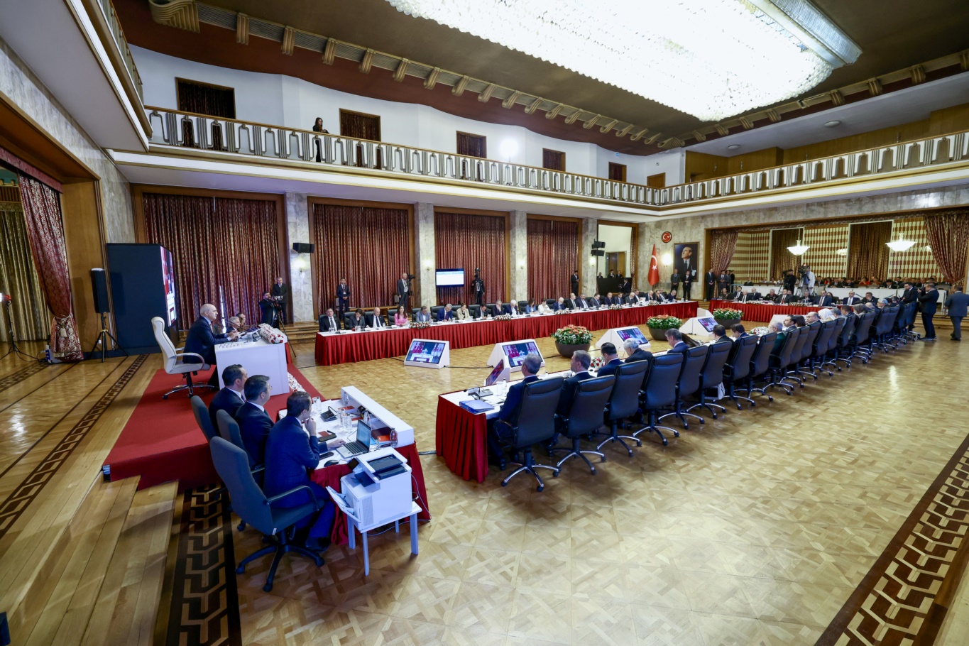 TBMM Başkanı Kurtulmuş: Terörsüz Türkiye sürecinde adımlar dikkatle atılmalı