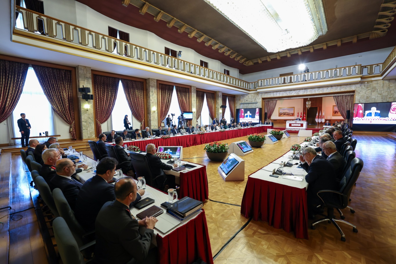 TBMM Başkanı Kurtulmuş: Terörsüz Türkiye sürecinde adımlar dikkatle atılmalı