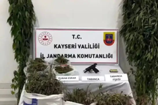 Kayseri'de 3.8 kg uyuşturucu ele geçirildi