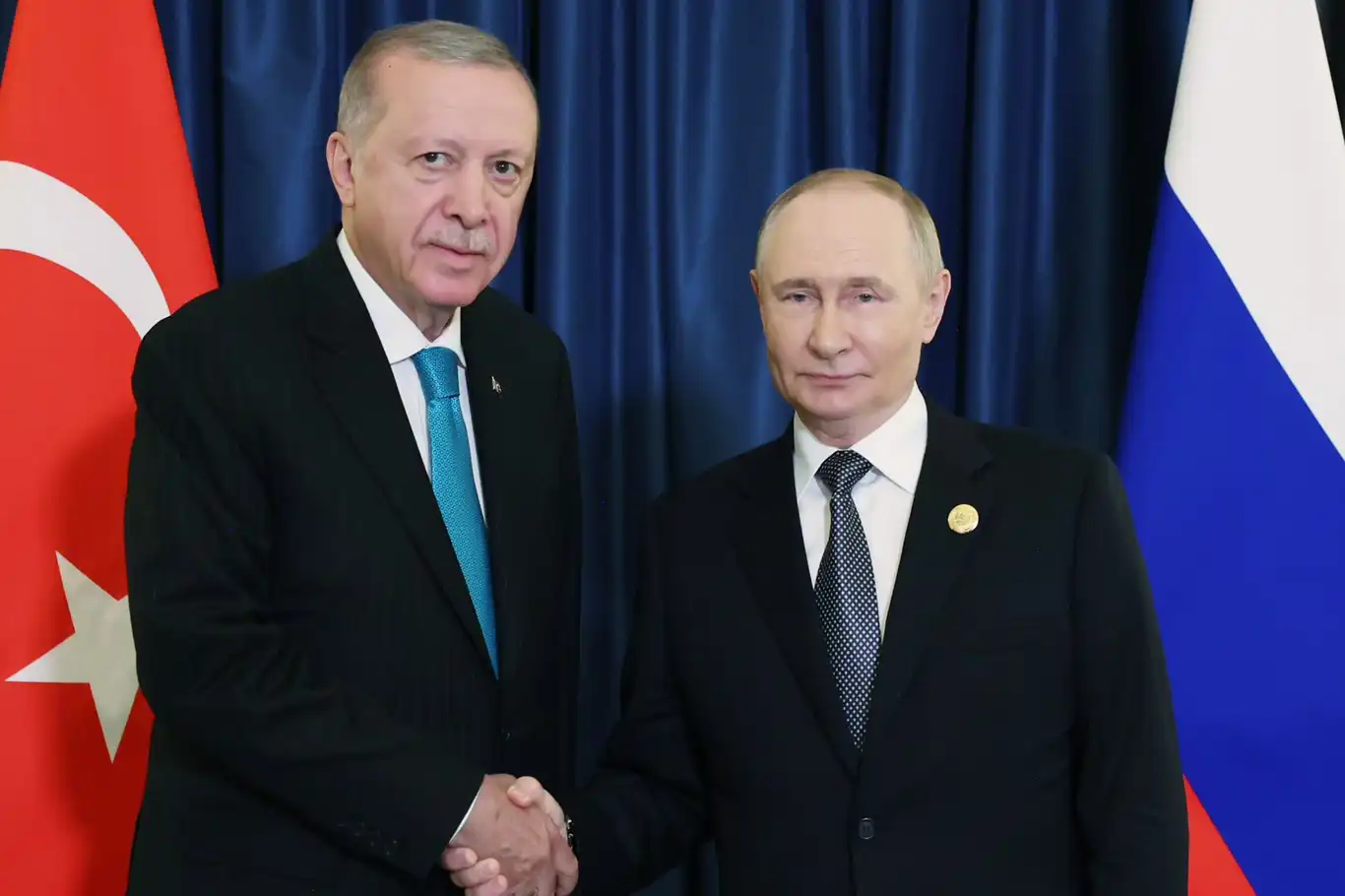 Cumhurbaşkanı Erdoğan, Rusya Devlet Başkanı Putin ile görüştü Cumhurbaşkanı Erdoğan, Rusya Devlet Başkanı Putin ile görüştü