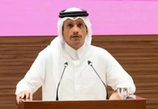 رئيس الوزراء القطري: نرفض تهديدات نتنياهو ونبحث الرد مع الشركاء الإقليميين