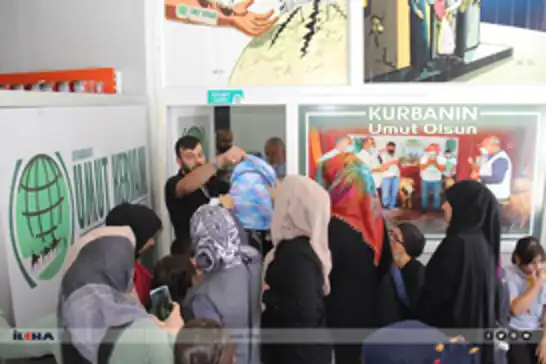 وقف قافلة الأمل يقدم دعماً للقرطاسية لمئات الطلاب في ديار بكر