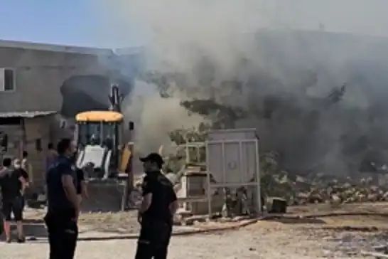 Mardin’de içecek deposunda yangın 