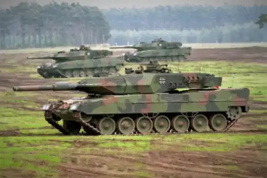 التشيك تشتري 44 دبابة قتالية من طراز Leopard 2A8 من ألمانيا