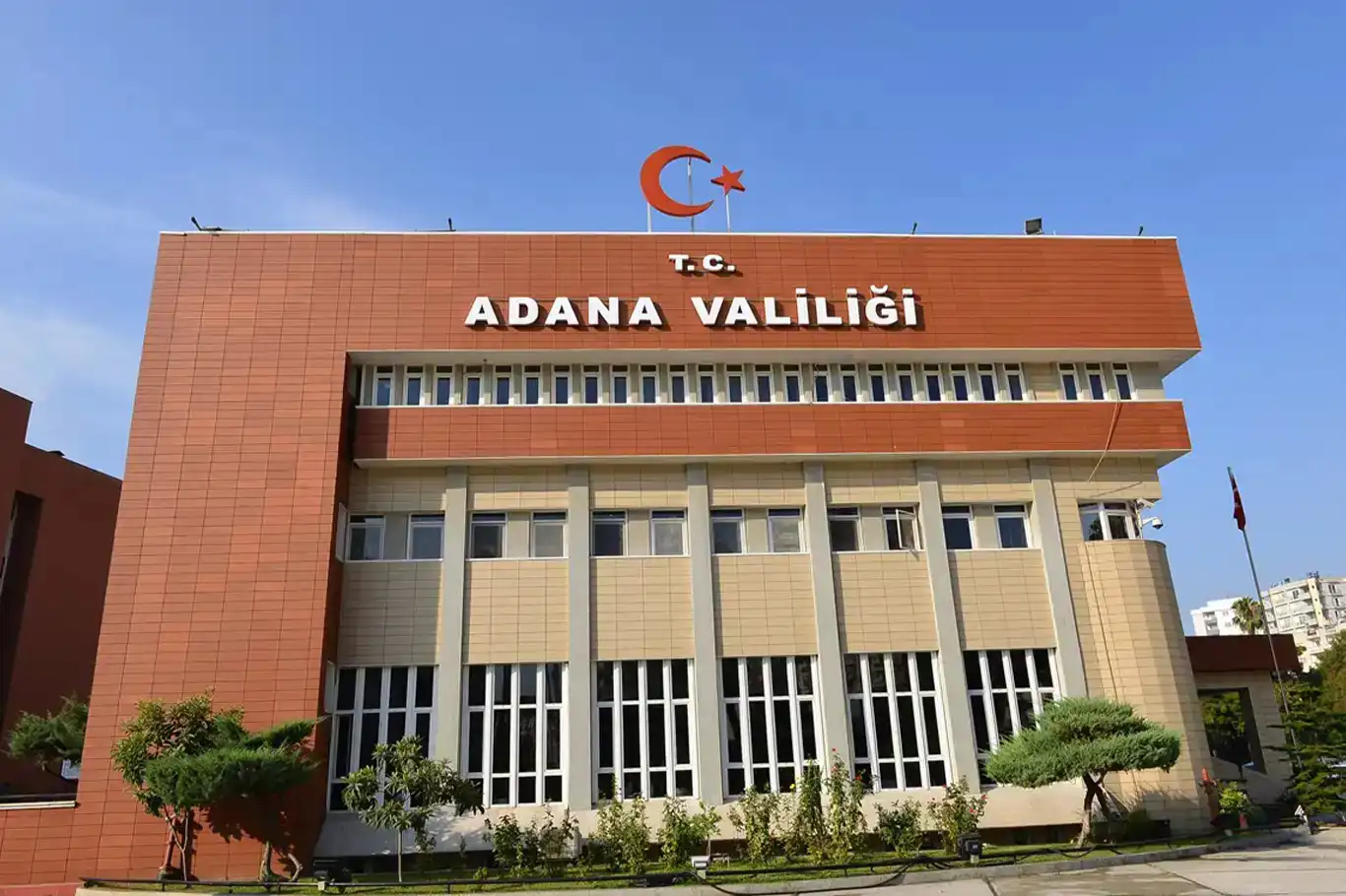 Adana’da Mavi Marmara gazisine yönelik müdahaleye ilişkin Valilikten açıklama Adana’da Mavi Marmara gazisine yönelik müdahaleye ilişkin Valilikten açıklama