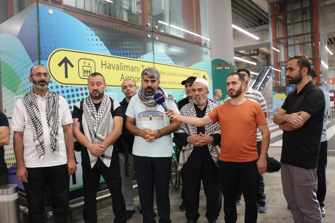 Tunus'tan dönen "Küresel Sumud Filosu" katılımcıları yaşadıklarını anlattı