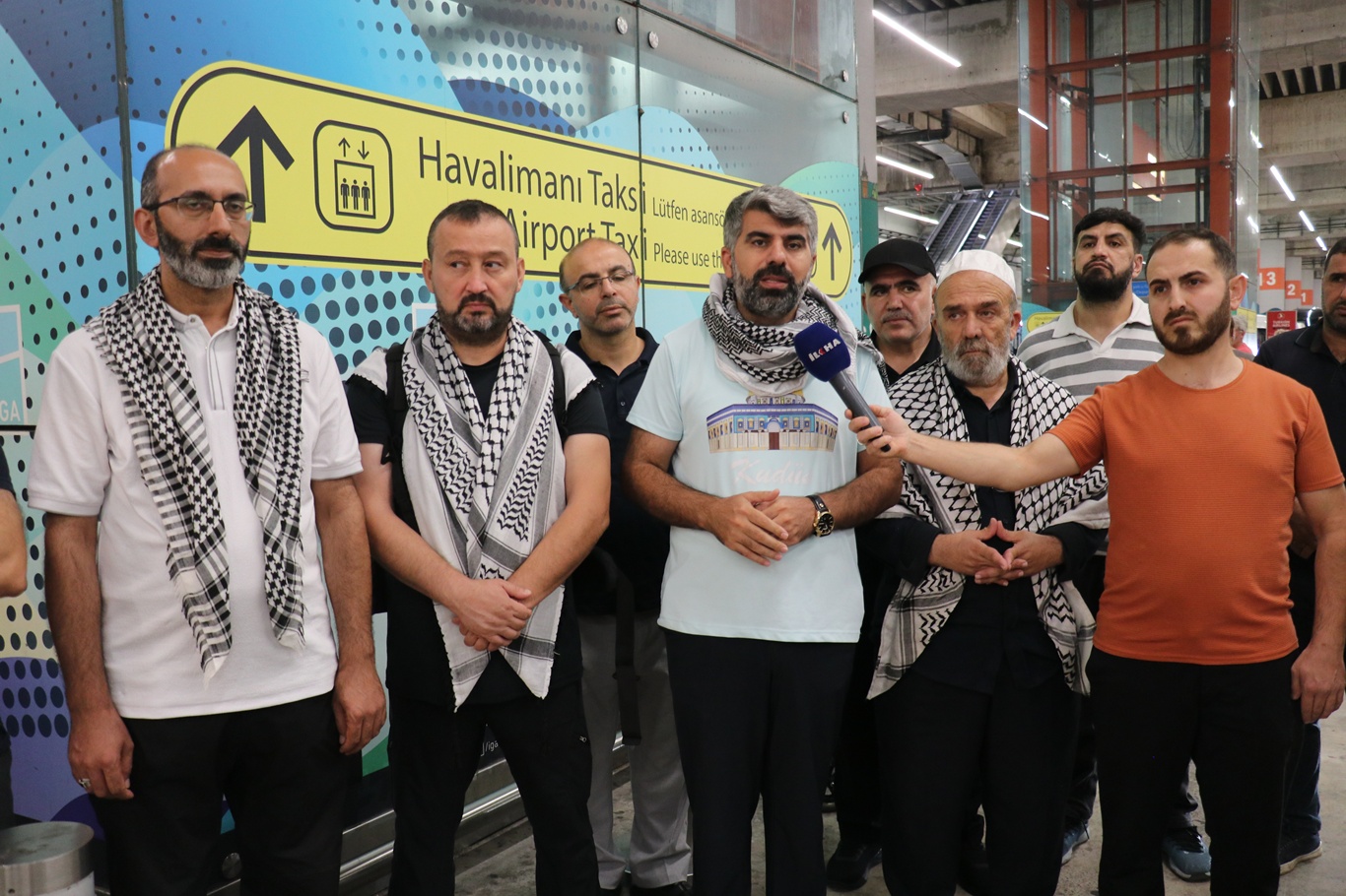 Tunus'tan dönen "Küresel Sumud Filosu" katılımcıları yaşadıklarını anlattı