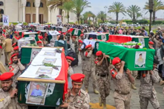 Yemen'de işgalin katlettiği 32 gazeteci defnedildi