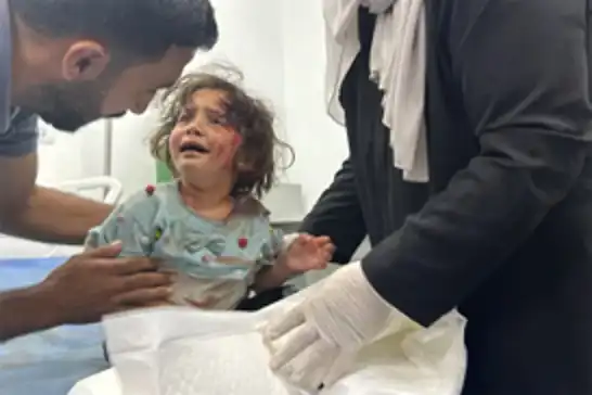 النظام الصحي على وشك الانهيار..الاحتلال يستهدف مستشفى الأطفال الوحيد في غزة ثلاث مرات متتالية