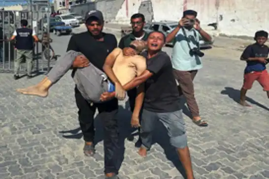 45 شهيداً وعشرات الجرحى في مجازر متواصلة في غزة