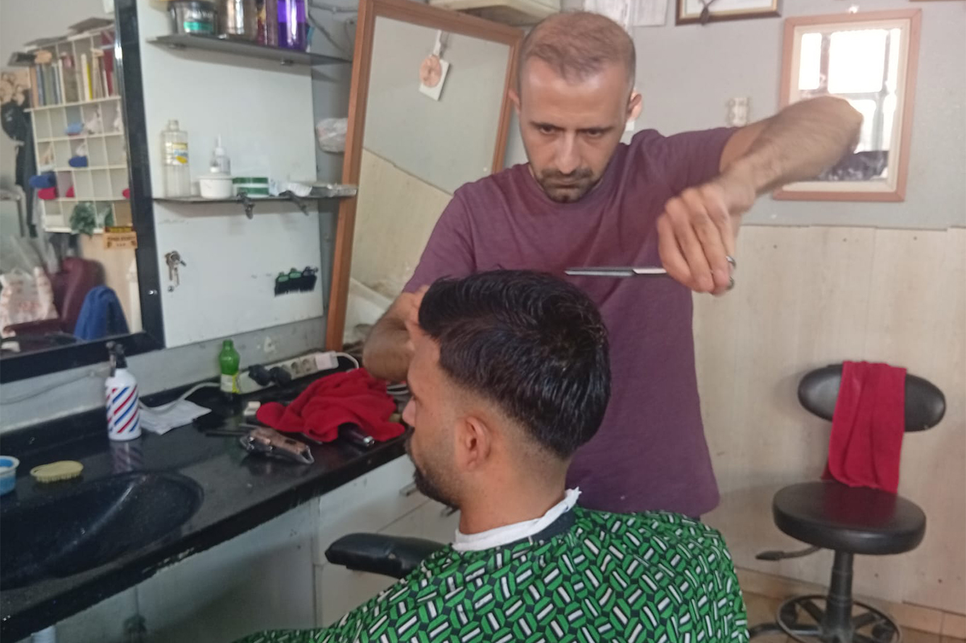 Şanlıurfa’da kuaförün Filistin’e destek kampanyasına yoğun ilgi