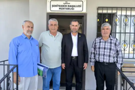 HÜDA PAR Tarsus İlçe Başkanlığı heyeti muhtarlar ve esnafla bir araya geldi.