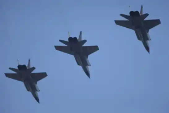 Rus savaş uçakları Estonya hava sahasını ihlal etti