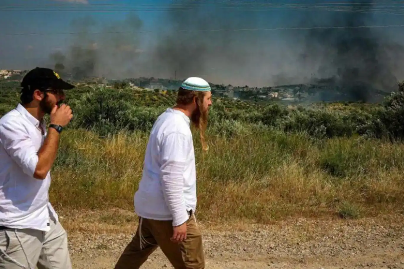 Çeteyên Cihûyî li bakurrojhilata Qudsê erdên çandinî şewitandin Çeteyên Cihûyî li bakurrojhilata Qudsê erdên çandinî şewitandin