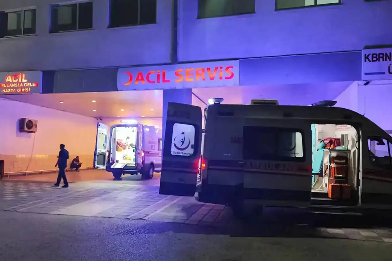 Malatya'da zincirleme kaza: 2 yaralı Malatya'da zincirleme kaza: 2 yaralı
