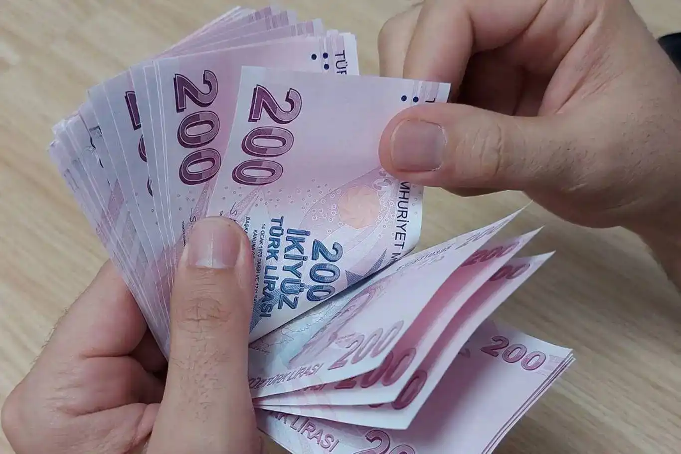 Sahte yatırım gruplarına dikkat! Sahte yatırım gruplarına dikkat!