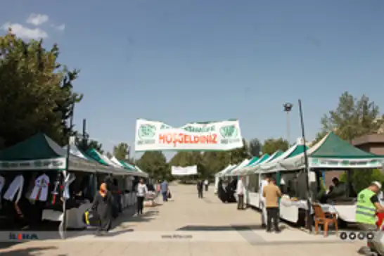 Hope Caravan Foundation launches charity bazaar in Şanlıurfa to support needy families