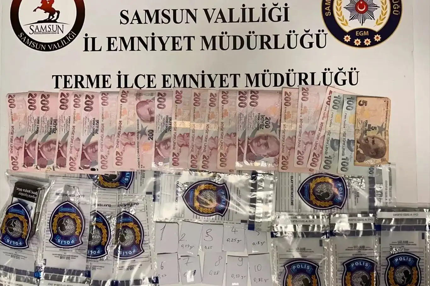 Samsun'da uyuşturucu operasyonu: 3 gözaltı