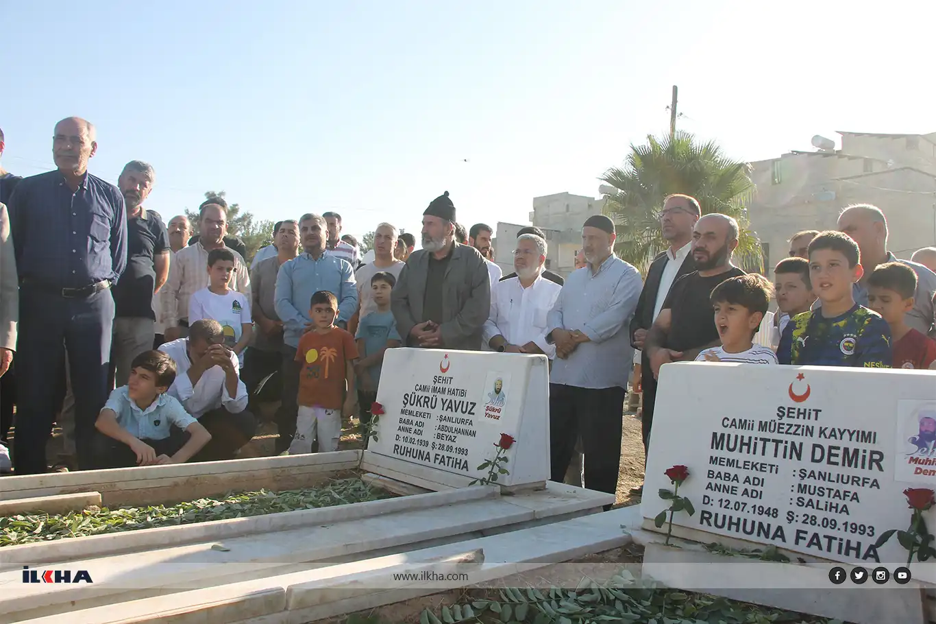 شەهید مەلا شوکر و مەلا محی الدین کە بە دەستی پەکەکە کوژرابوون لە سەر گۆڕەکانیان یاد کران
