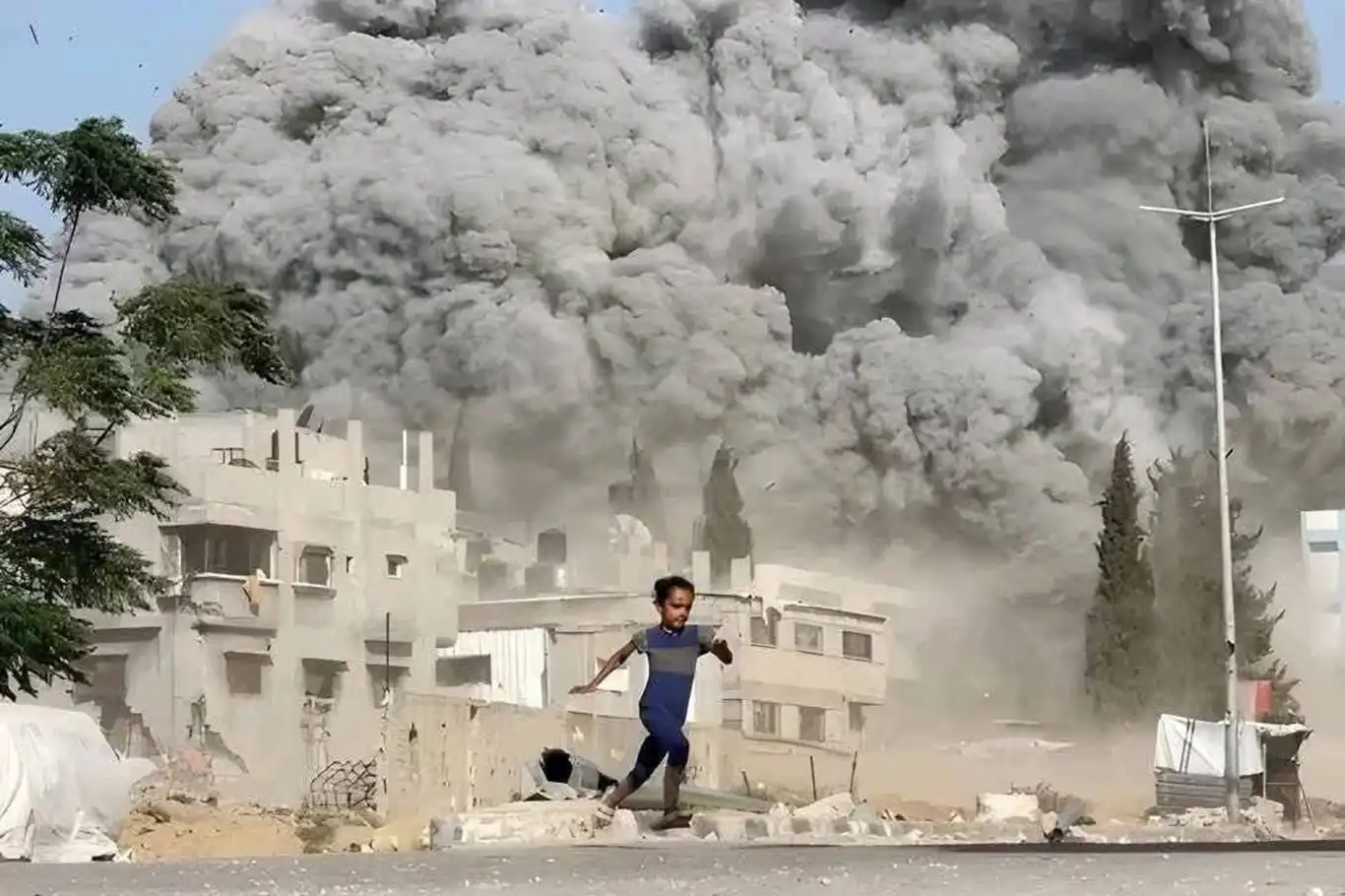 Filistin İnsan Hakları Merkezi: Gazze'deki soykırım durdurulsun
