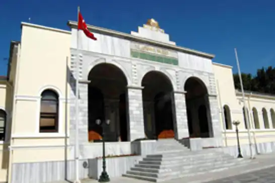 Siyonist Enrico Macias konseri tepkiler üzerine iptal edildi