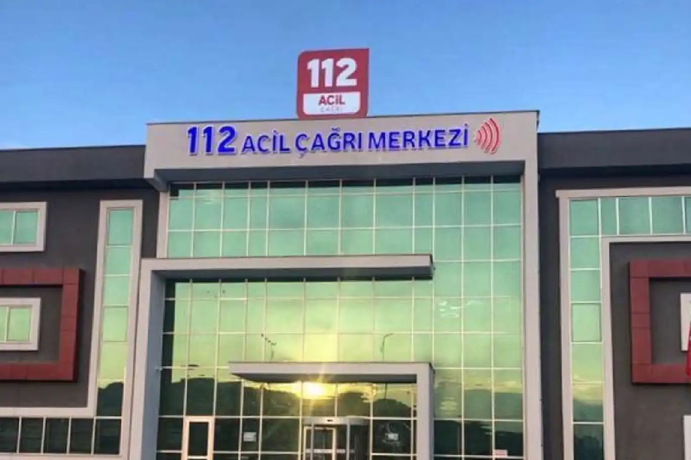 Çanakkale 112 Acil Çağrı Merkezi'ne gelen her 2 çağrıdan 1’i asılsız