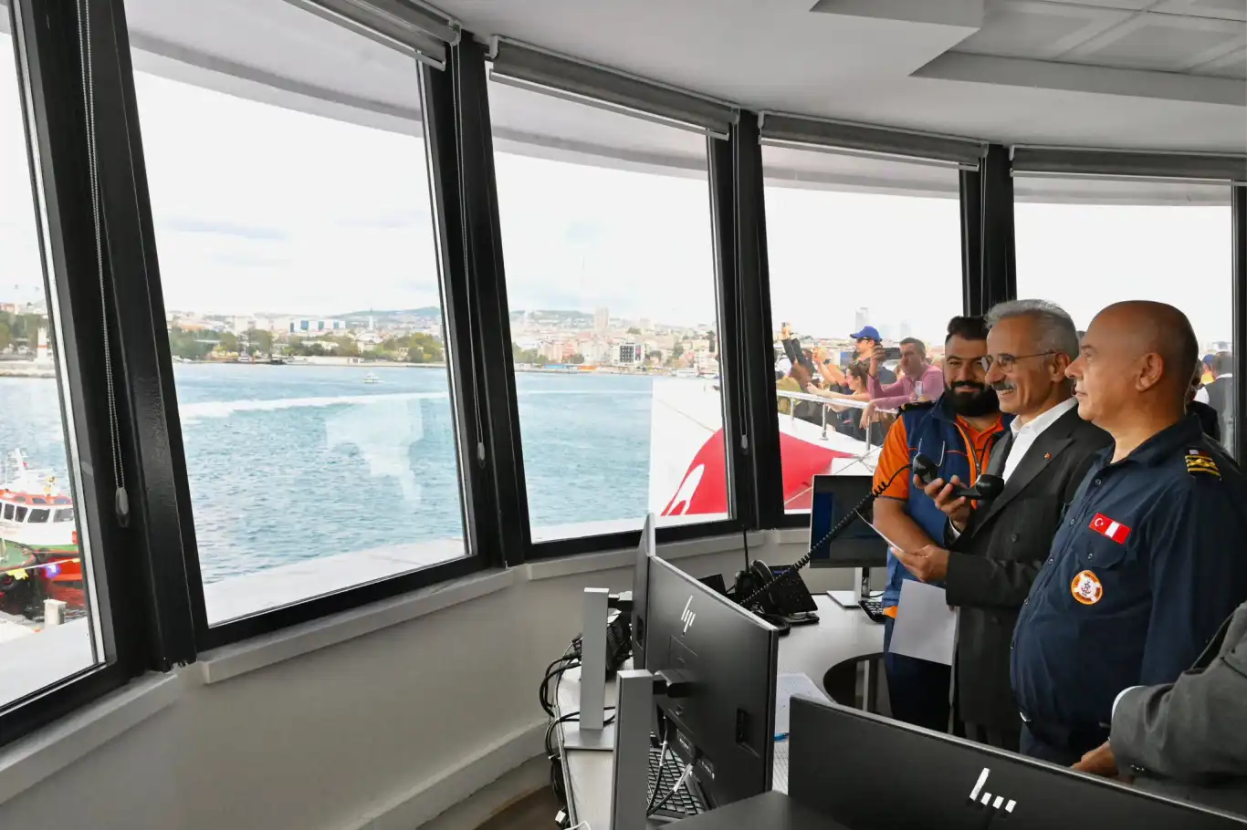 İstanbul Boğazı’na yeni kılavuzluk istasyonu hizmete açıldı İstanbul Boğazı’na yeni kılavuzluk istasyonu hizmete açıldı