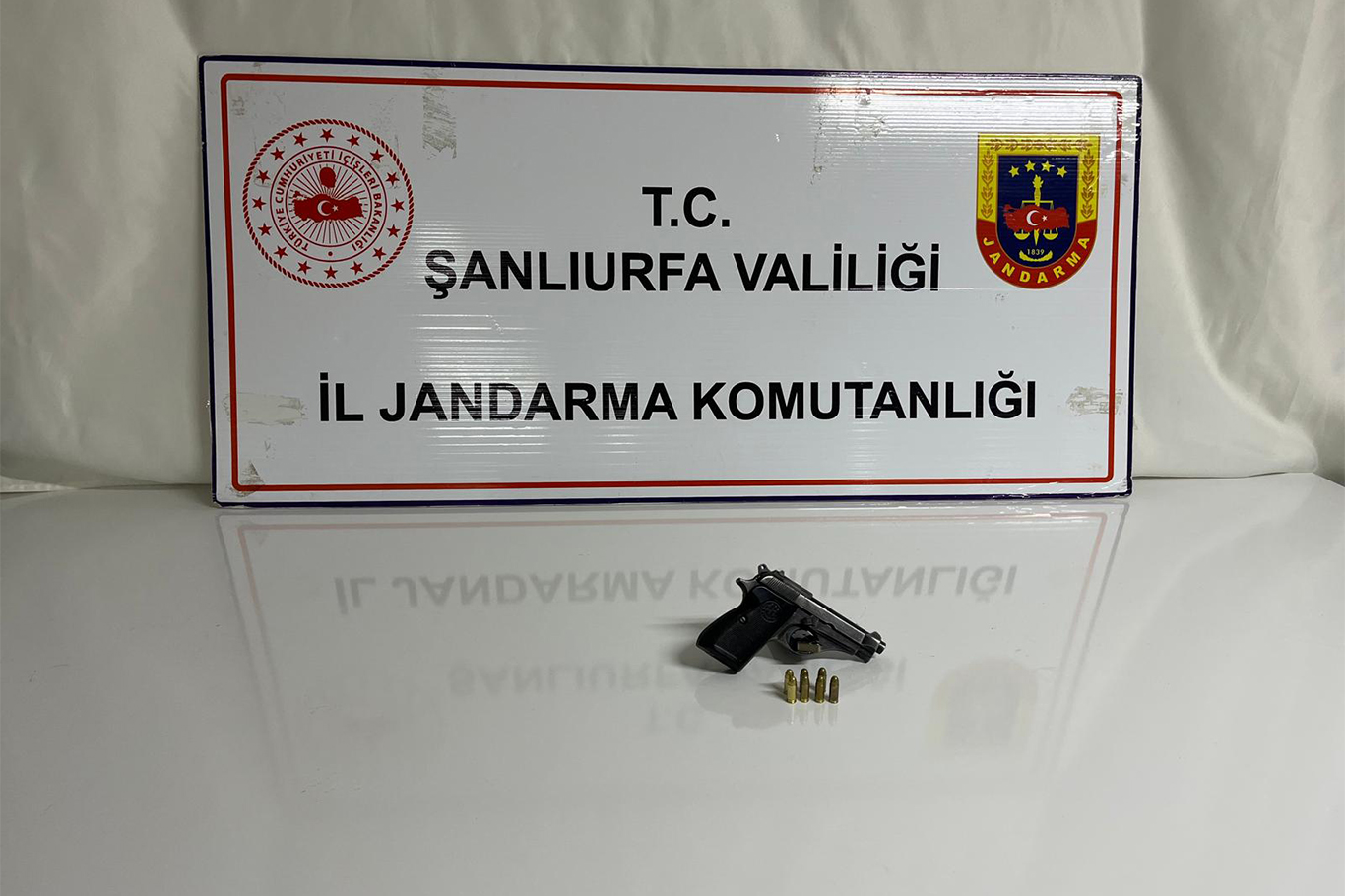 Şanlıurfa’da ruhsatsız silah operasyonu Şanlıurfa’da ruhsatsız silah operasyonu