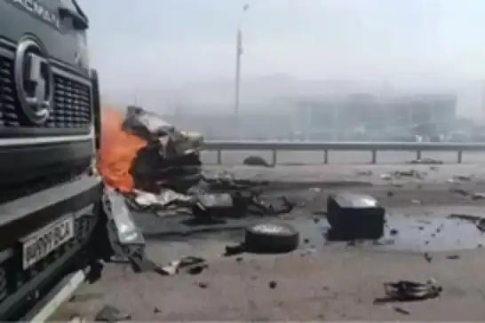 Özbekistan'da zincirleme trafik kazası: 7 ölü 9 yaralı