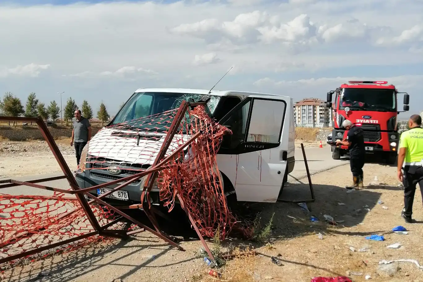 Malatya'da transit kazası: 1 ağır yaralı Malatya'da transit kazası: 1 ağır yaralı