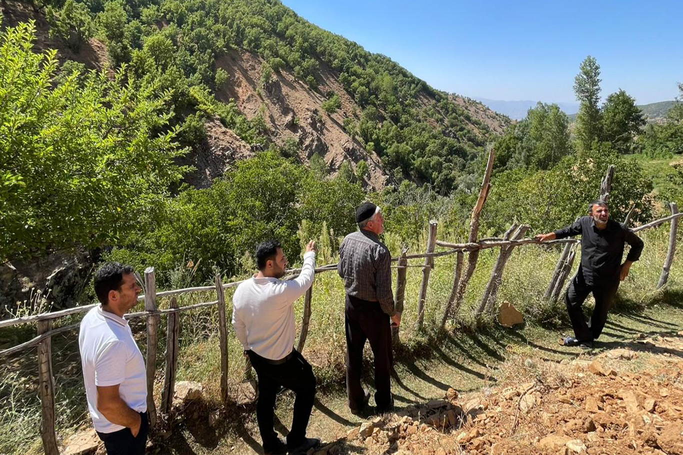 HÜDA PAR Genç İlçe Başkanlığı’ndan Keklikdere Köyü’ne ziyaret