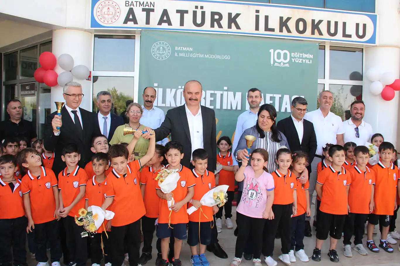 Batman'da 2025-2026 eğitim öğretim yılı İlköğretim Haftası kutlandı Batman'da 2025-2026 eğitim öğretim yılı İlköğretim Haftası kutlandı