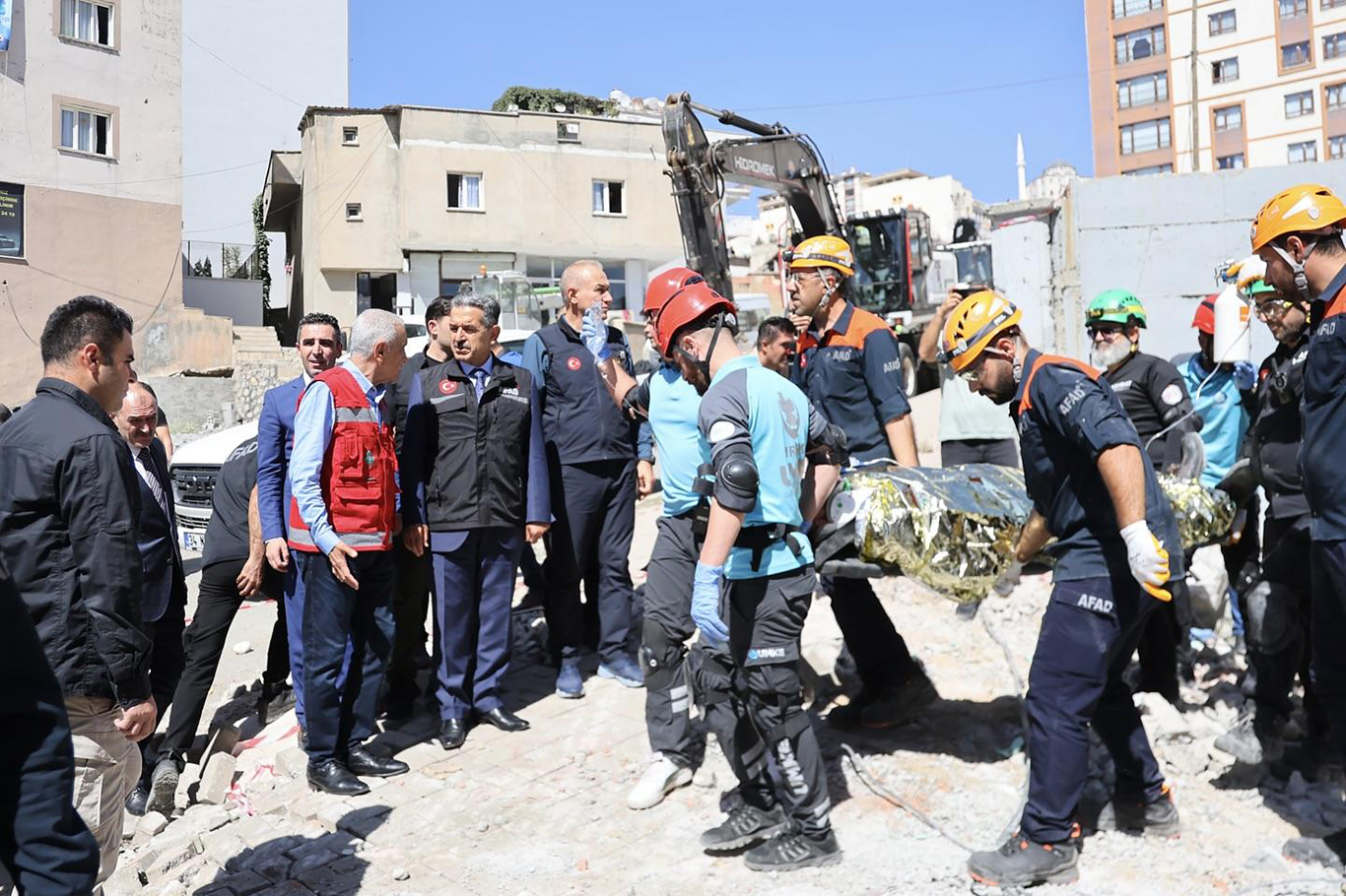 Şırnak'ta 14 ilden 745 kişinin katılımıyla 7,0  büyüklüğünde deprem tatbikatı yapıldı	