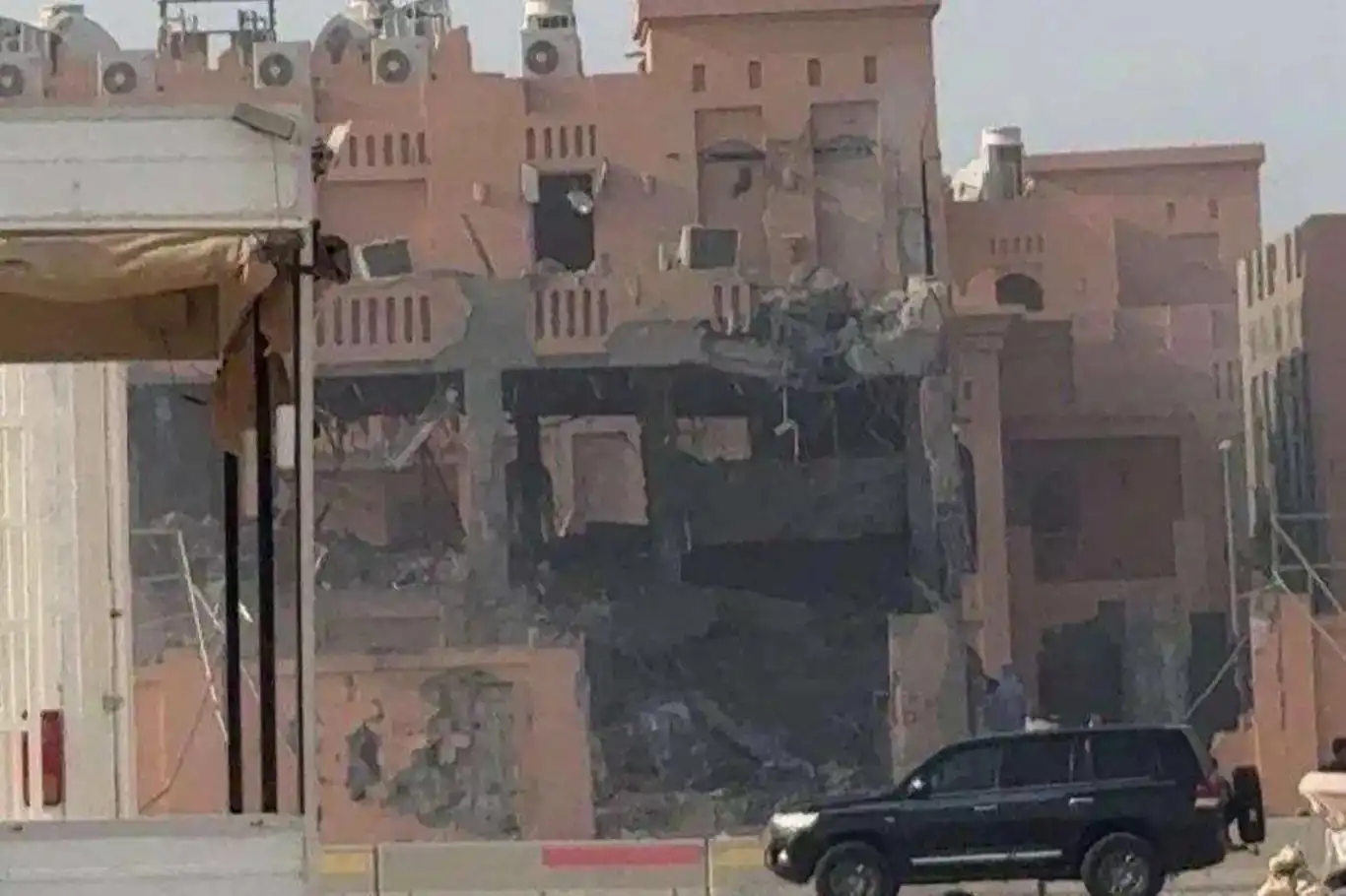 الجزیره: هیئت رهبری حماس از حمله تروریستی جان سالم بهدر برد الجزیره: هیئت رهبری حماس از حمله تروریستی جان سالم بهدر برد