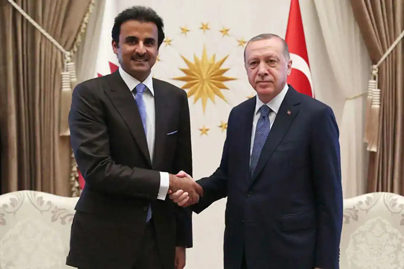 Cumhurbaşkanı Erdoğan, Katar Emiri ile HAMAS'a saldırıyı görüştü: "Atılacak ortak adımlar ele alındı" Cumhurbaşkanı Erdoğan, Katar Emiri ile HAMAS'a saldırıyı görüştü: "Atılacak ortak adımlar ele alındı"