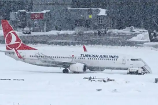 Olumsuz hava koşulları nedeniyle THY 50, AJet 64 seferini iptal etti