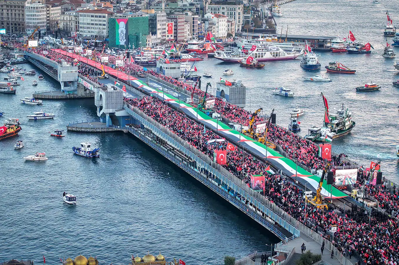 İstanbul'dan Gazze'ye vicdan yürüyüşü: 520 bin kişi Filistin için tek ses oldu