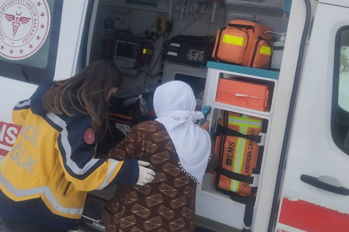  Siirt'te UMKE ve 112’nin yoğun mesai