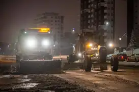 Malatya'da açılan yollar, yoğun kar yağışı nedeniyle tekrar kapanıyor