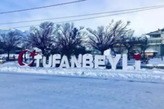 Tufanbeyli’de eğitime 1 gün ara verildi 