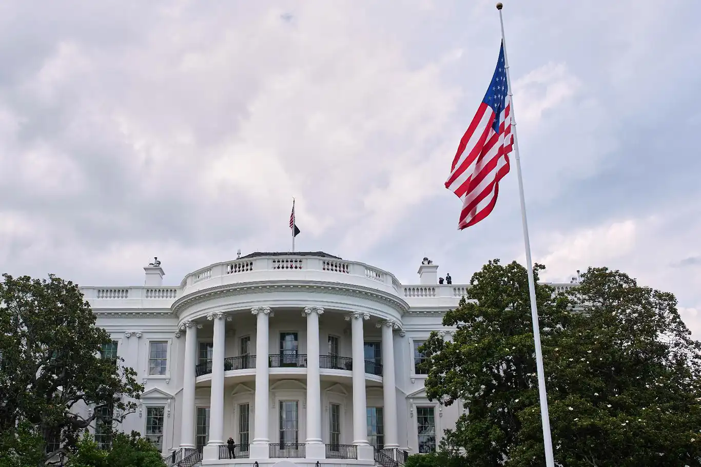 Trump announces 25% tariff on countries trading with Iran