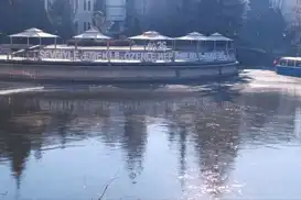 Eskişehir’de dondurucu soğuk: Porsuk Çayı buz tuttu