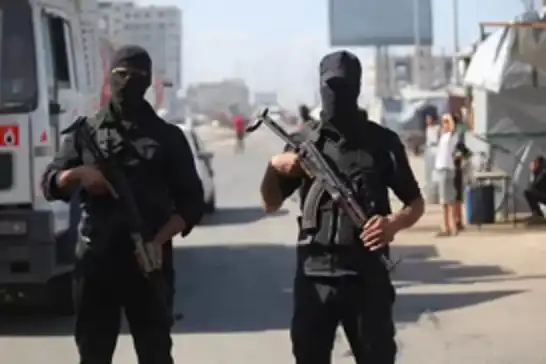 Direniş, bomba yüklü motosikletle düzenlenmek istenen suikast girişimini engelledi