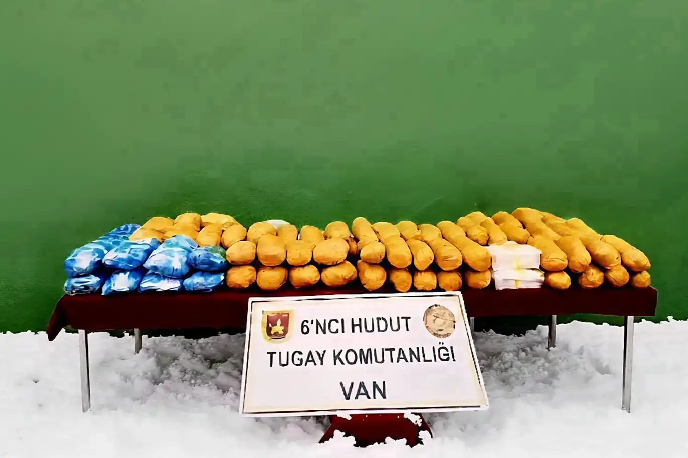 Van hudut hattında uyuşturucu ele geçirildi