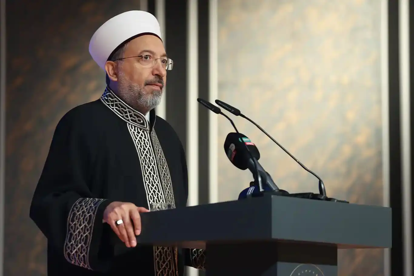 Arpaguş: Müslümanın camiye yabancılaşması, kendi kimliğine yabancılaşması demektir